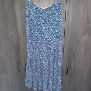 Old Navy Blue and White Leaf Print Dress